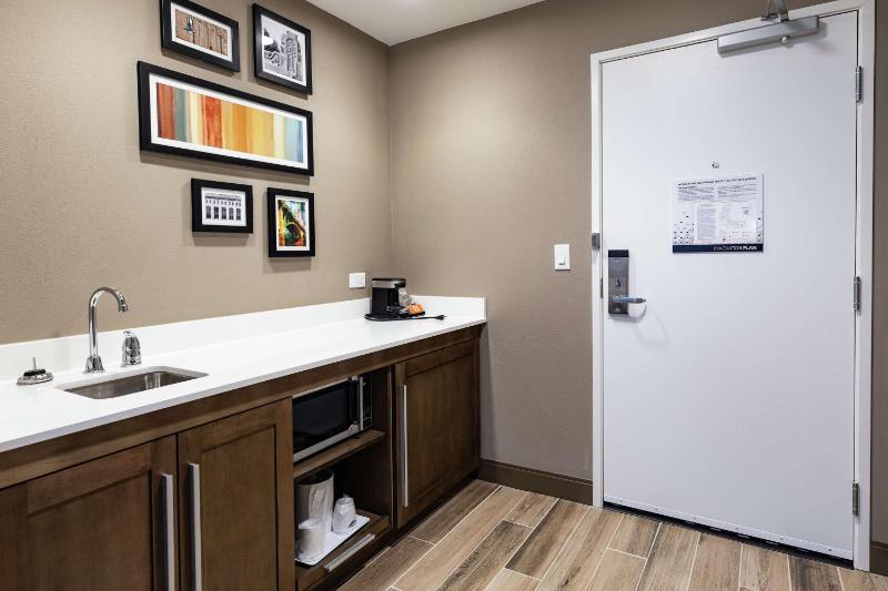King Studio Suite - Non Smoking image 4