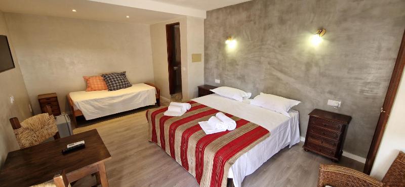 Budget Triple Room image 4