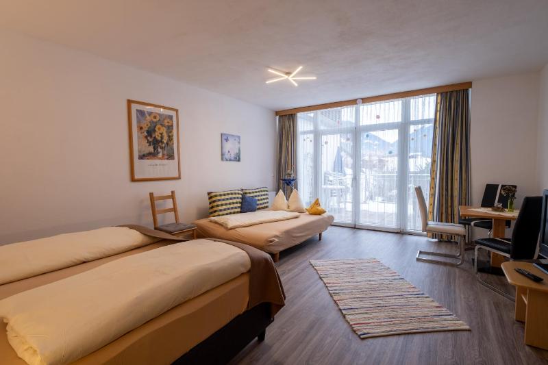 Apartment with Balcony or Terrace (2 Adults) image 4