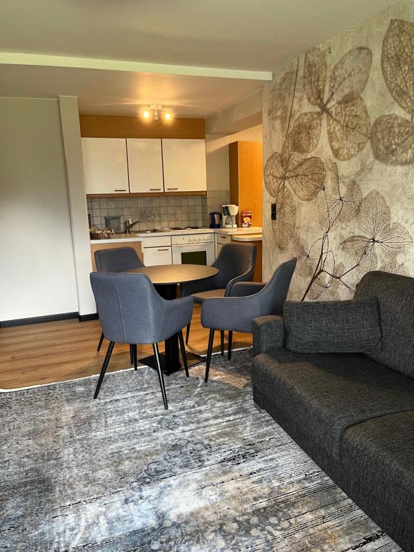 Apartment (4 Adults) image 1