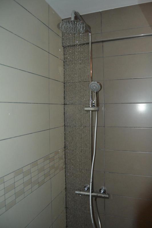 Quadruple Room image 3