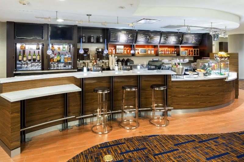 Courtyard by Marriott Houston by The Galleria - image 25