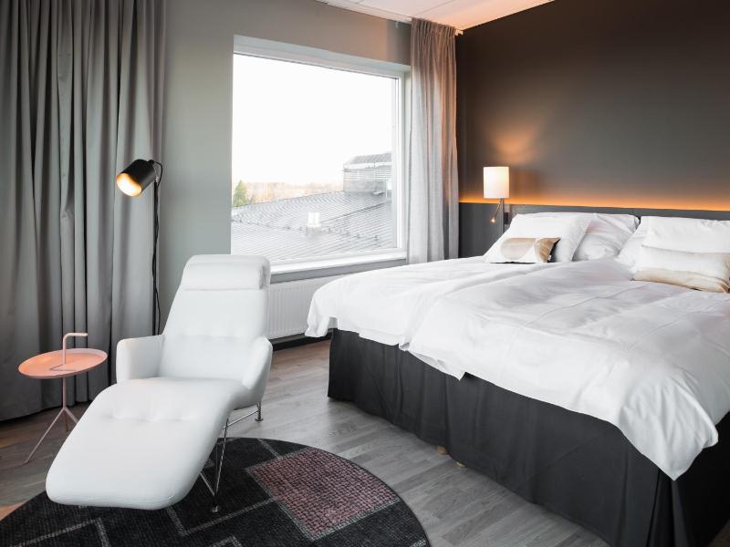 King Suite image 4
