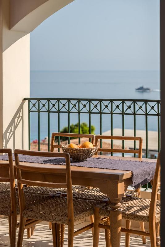 Maisonette with Sea View image 1