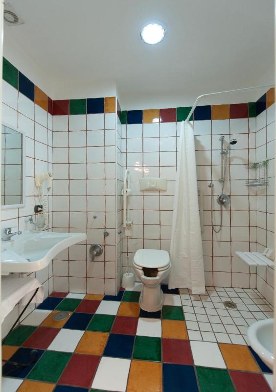 Double Room - Disability Access image 3