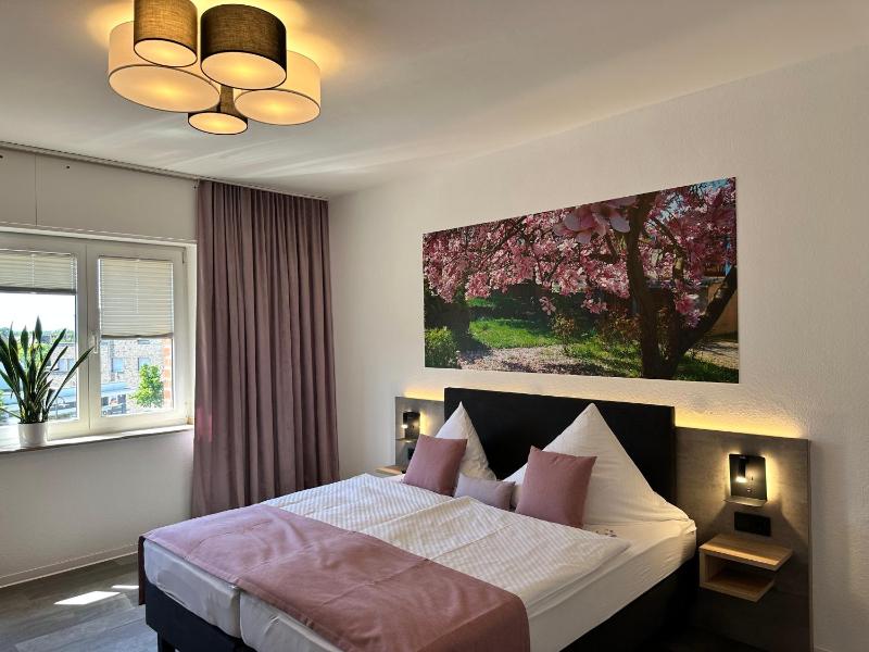 Superior Double Room image 4