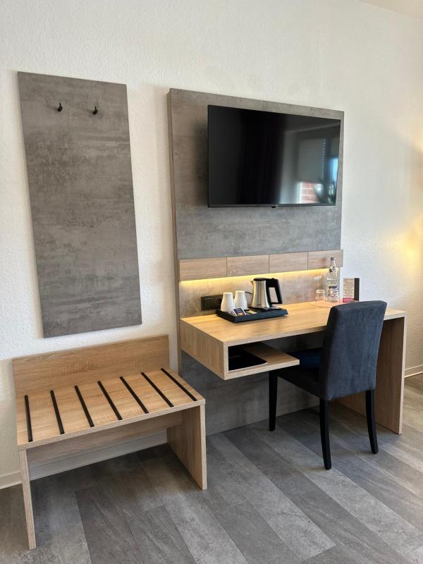 Superior Double Room image 3