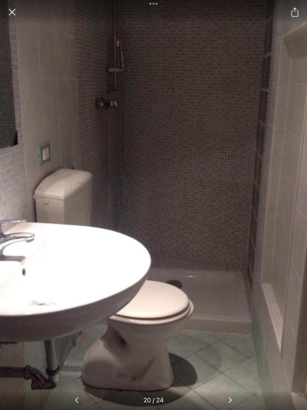 Double or Twin Room with Private Bathroom image 1