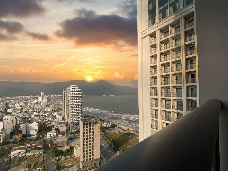 Luxury Apartment - Rooftop Swimming Pool - Beach Front - Hinata Apartment - image 14