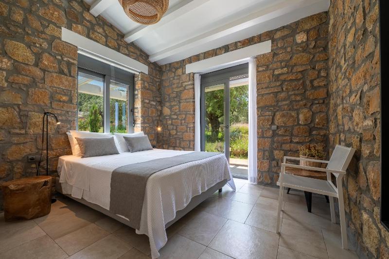 Three-Bedroom Villa image 3