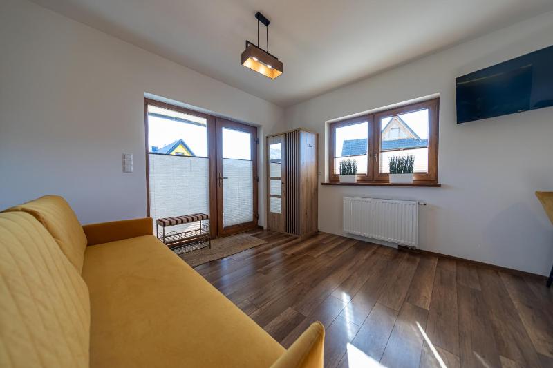 Topór Apartament widokowy z placem zabaw - image 29
