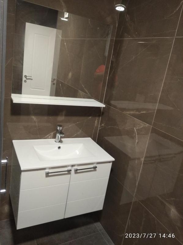 Apartments Exclusive - image 11