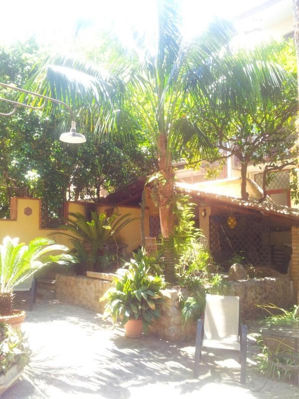 Villino with Garden - image 12