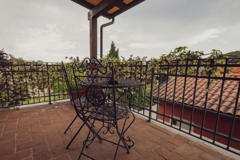 Double or Twin Room with Balcony image 2