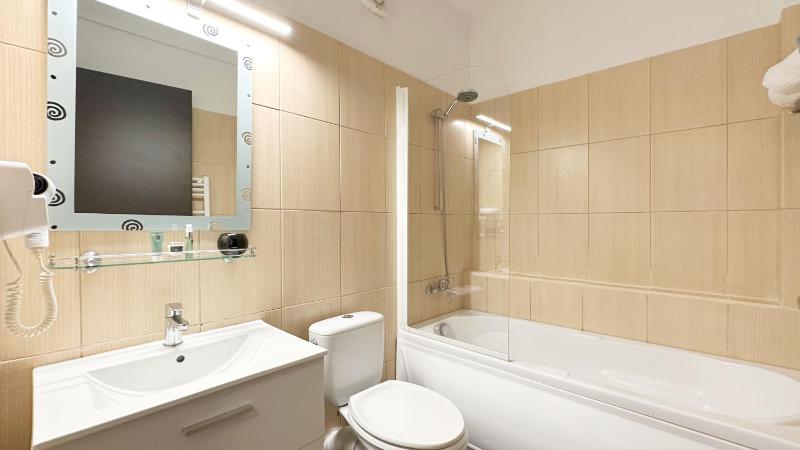 Deluxe Nicolle Plus Apartment - image 20