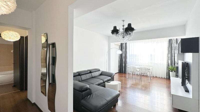 Deluxe Nicolle Plus Apartment - image 19