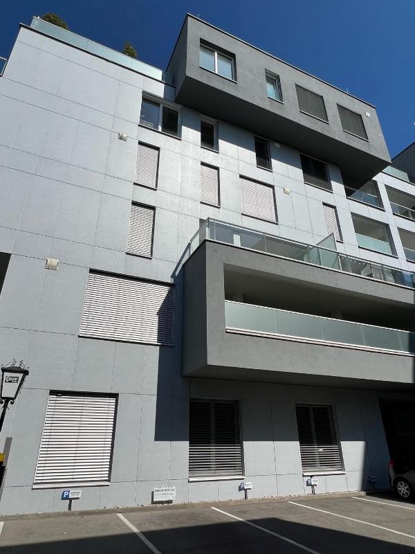 Apartment - Ground Floor image 4