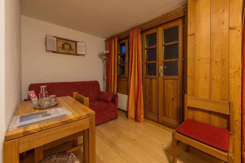 Family Suite with Balcony image 4