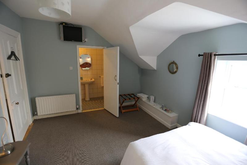 Triple Room image 4