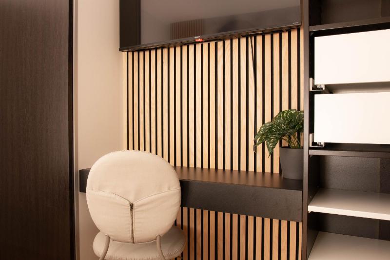 Geek Penthouse - image 13