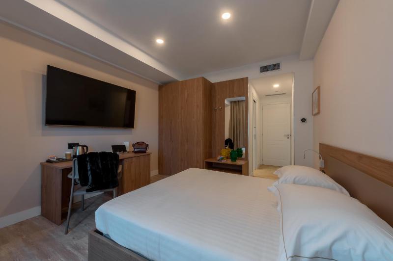 Double Room - Annex 90 metres from the main building  image 2