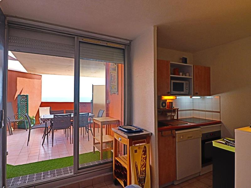 Studio climatisé avec terrasse vue mer et parking privé - FR-1-472A-140 - image 22
