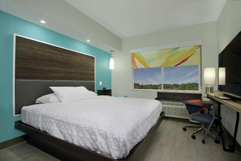 King Room image 2