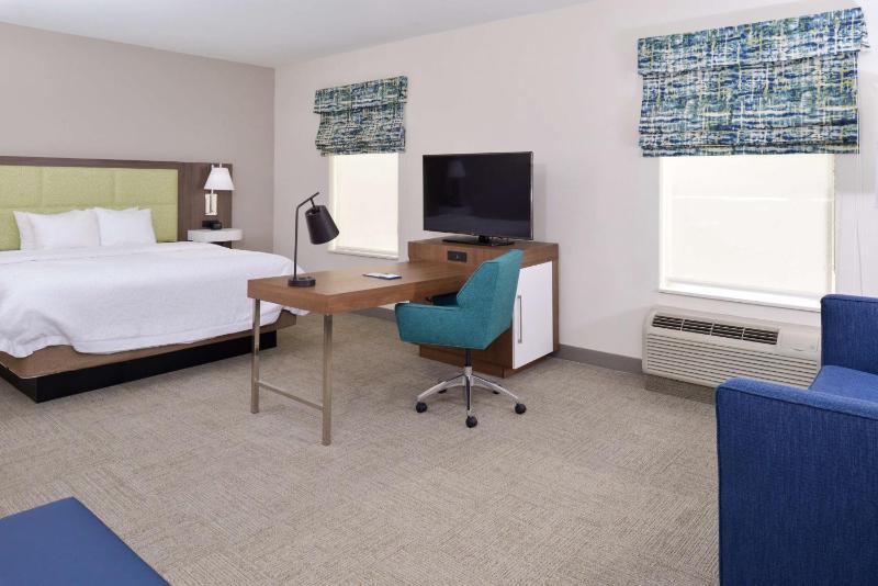 King Studio Suite - Non-Smoking image 2