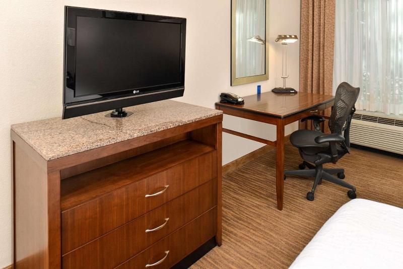 King Room image 3