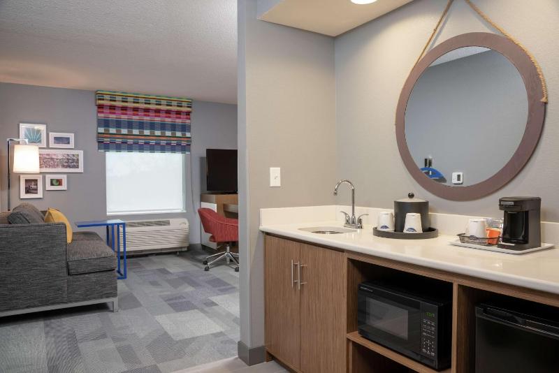 King Studio Suite - Non-Smoking image 3