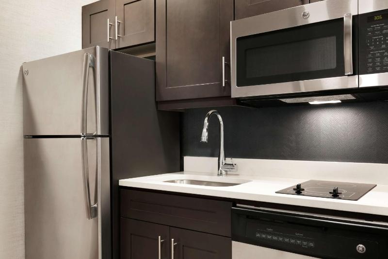King Studio Suite - Non-Smoking image 4