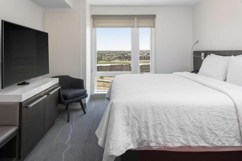 King Room image 4