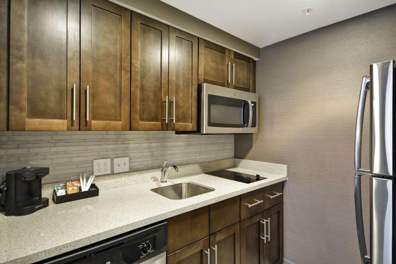 King Studio Suite - Non-Smoking image 3