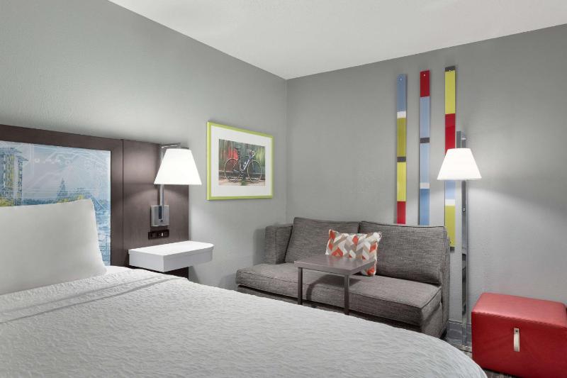 King Room - Non-Smoking image 1