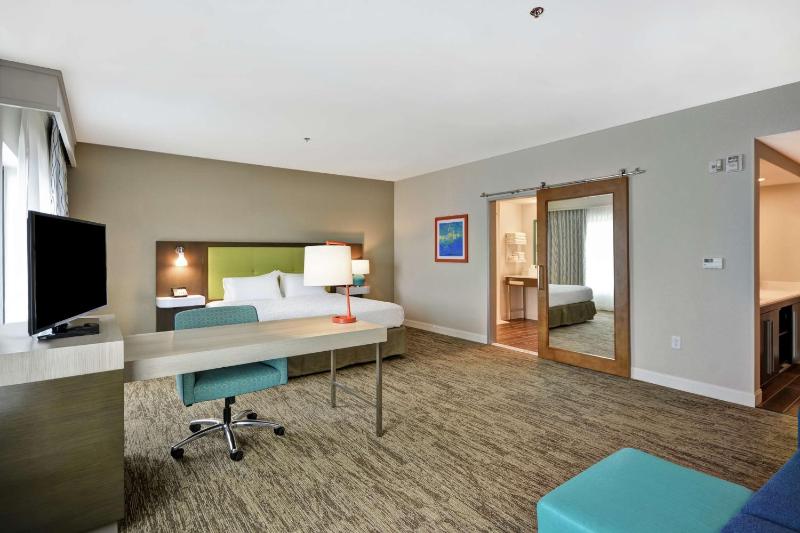 King Studio Suite - Non Smoking image 3