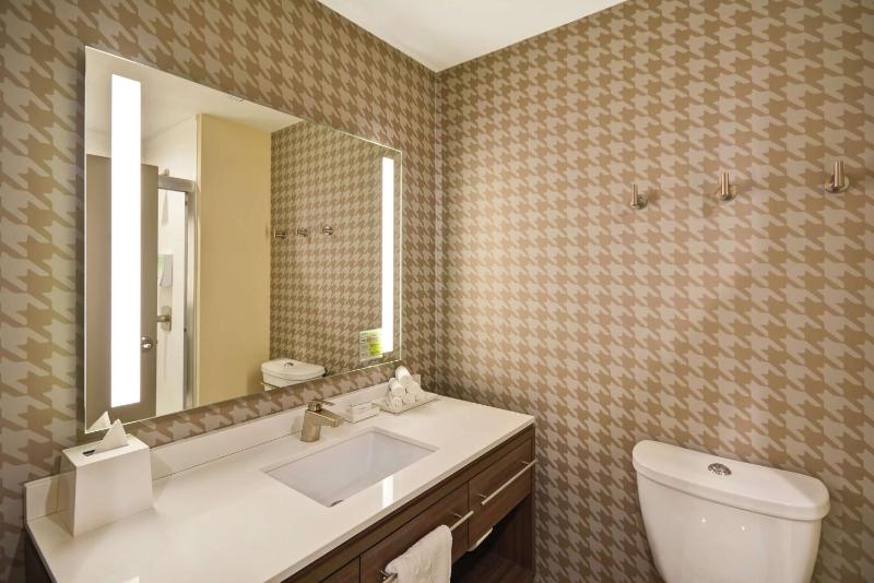 King Studio Suite - Non-Smoking image 2
