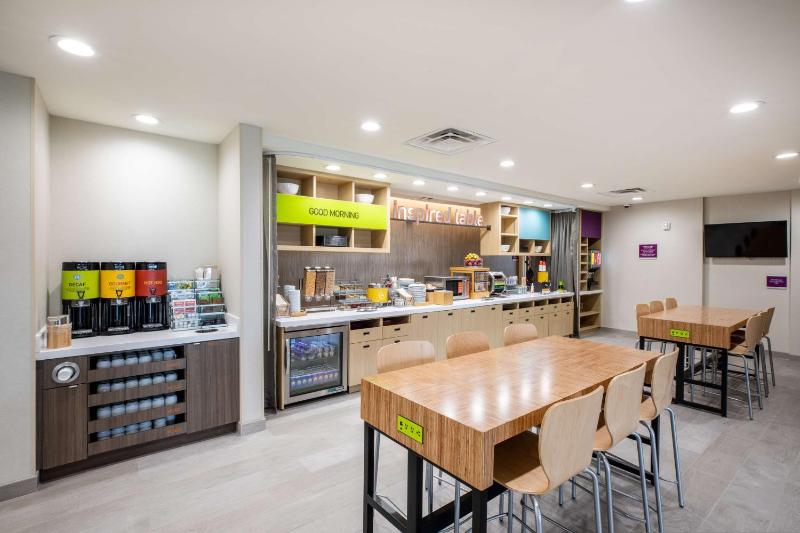 Home2 Suites by Hilton Houston IAH Airport Beltway 8 - image 13