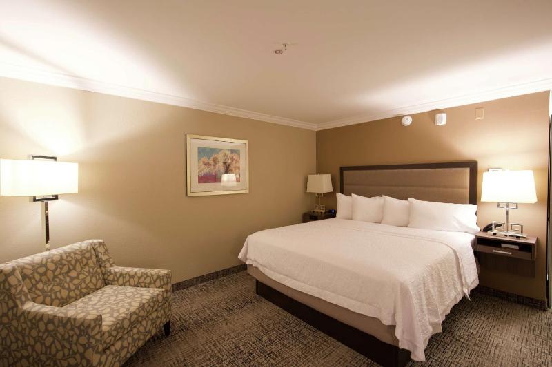 King Room image 2