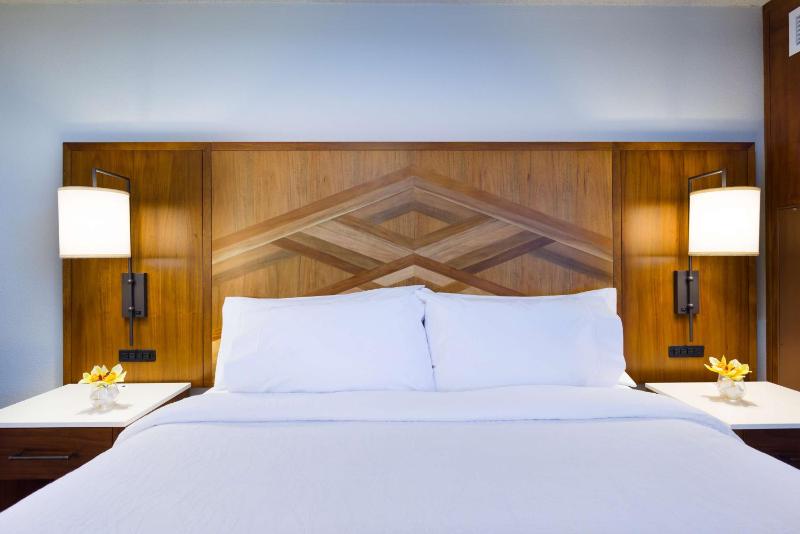 King Room image 3