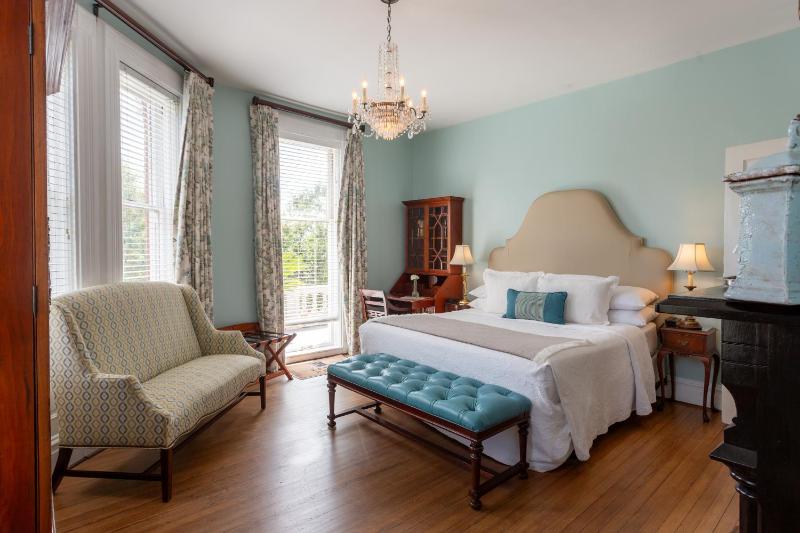 Kehoe House Historic Inns of Savannah Collection - image 50