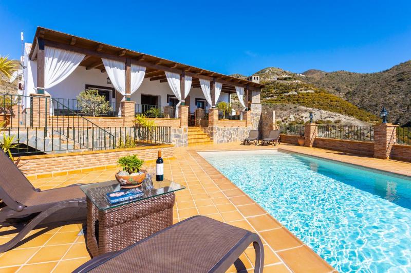 Villa Flores - image 22