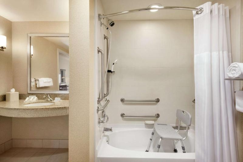Hilton Garden Inn Minneapolis Downtown - image 38