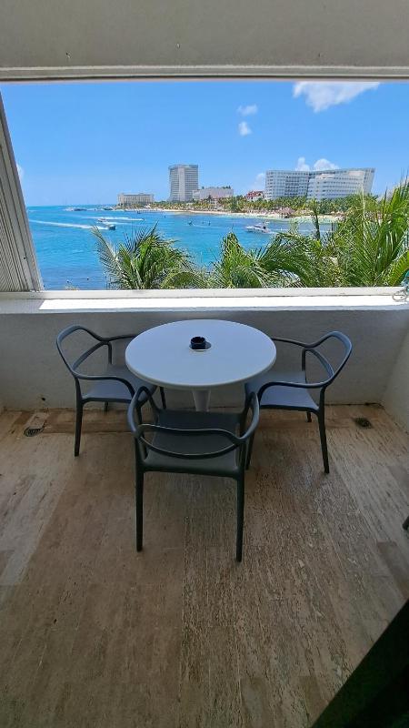 Cancun beachfront 417 - image 14