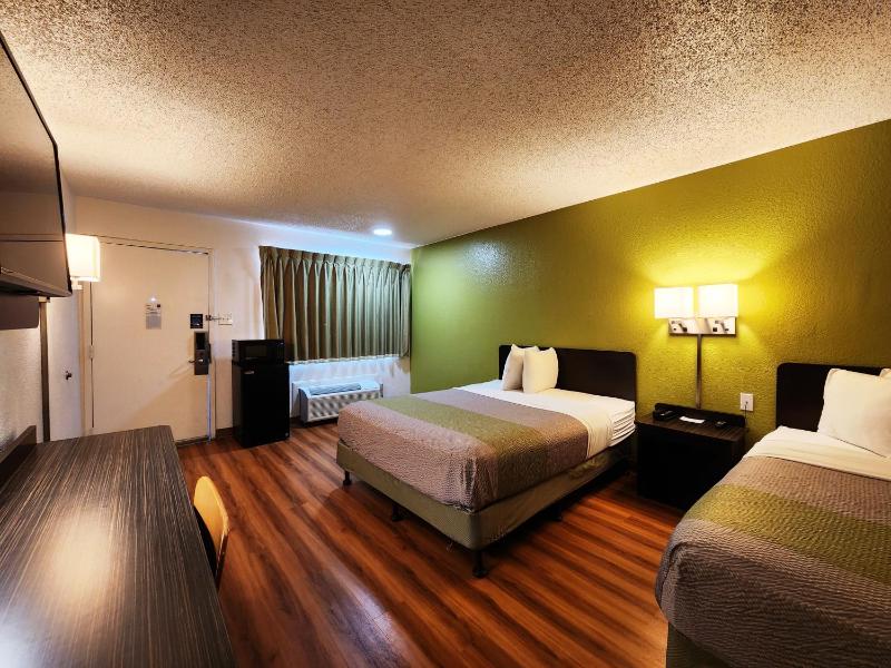 Deluxe Queen Room with Two Queen Beds image 1