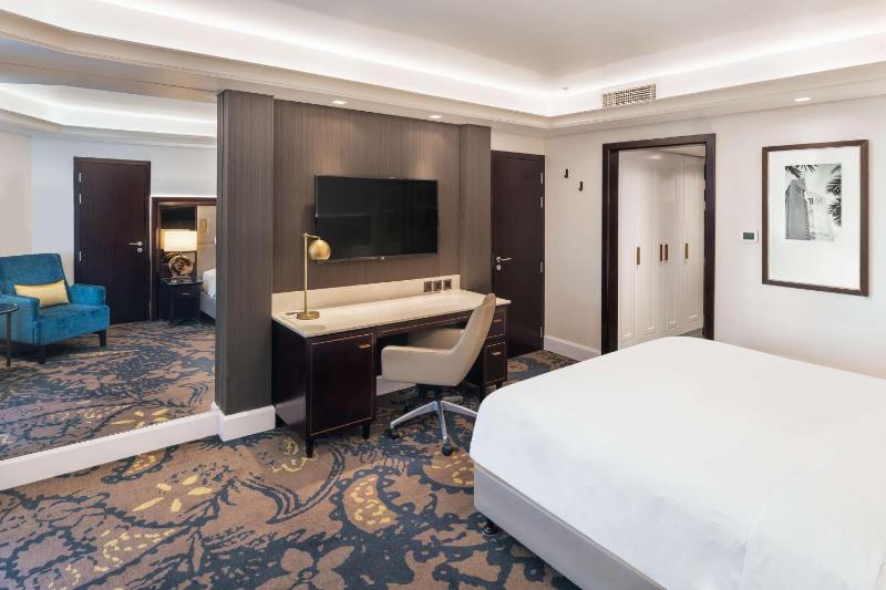 Executive Room with Balcony, Creek View and Lounge Access - 25% Discount on F&B  and SPA image 4