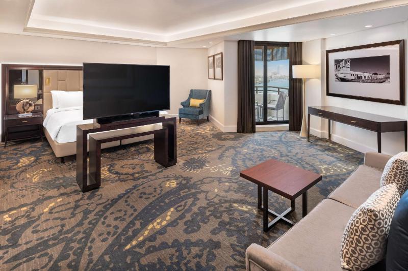 Grand Suite with Balcony, Creek View and Lounge Access - 25% Discount on F&B  and SPA image 1