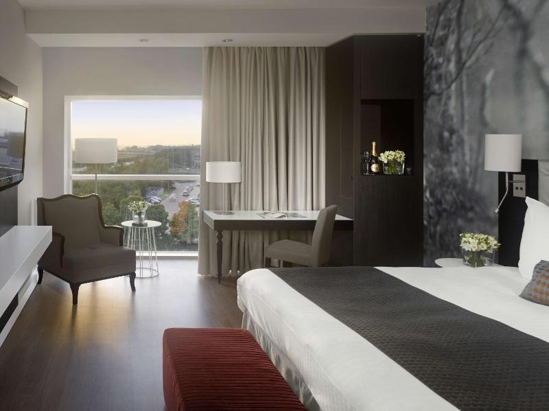 Standard Room image 3