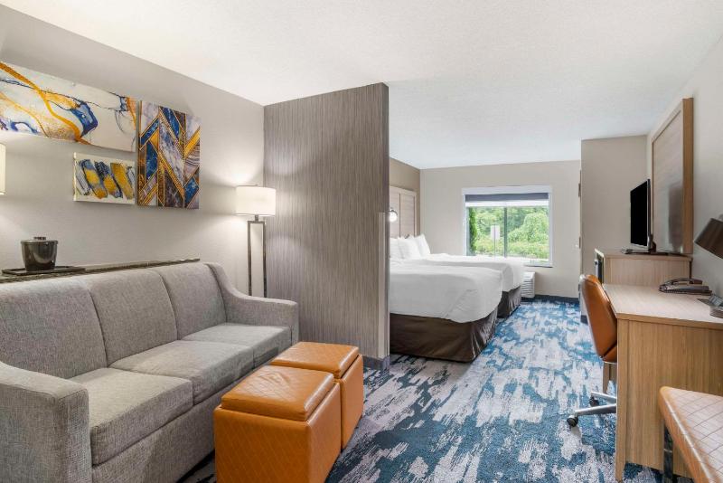 Double Suite - Non-Smoking image 1