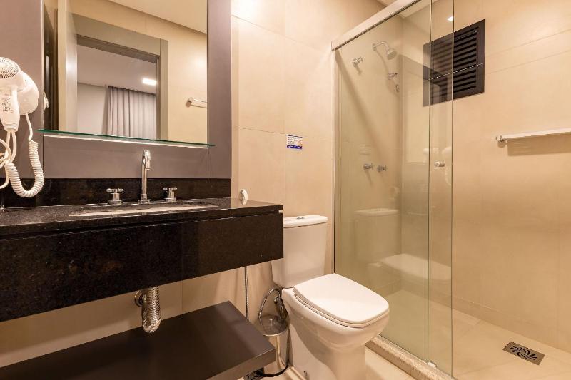 Confortável Loft Duplex em Condomínio com Piscina - image 18
