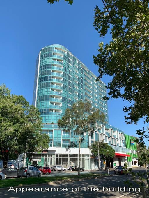Two Bedroom Apartment In North Melbourne Images